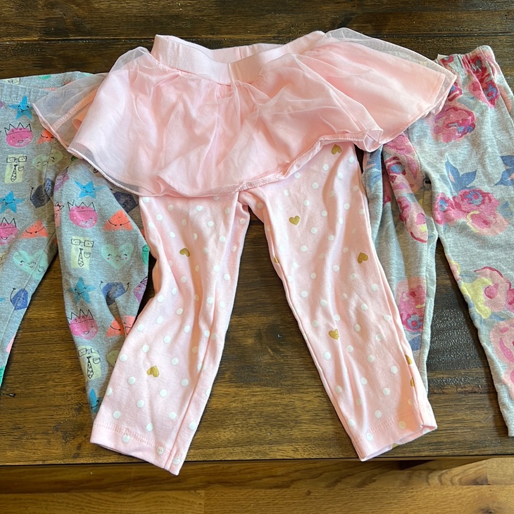 Bundle of 3 girls leggings, size 18 M ... Calvin Klein, Cat & Jack, Carters